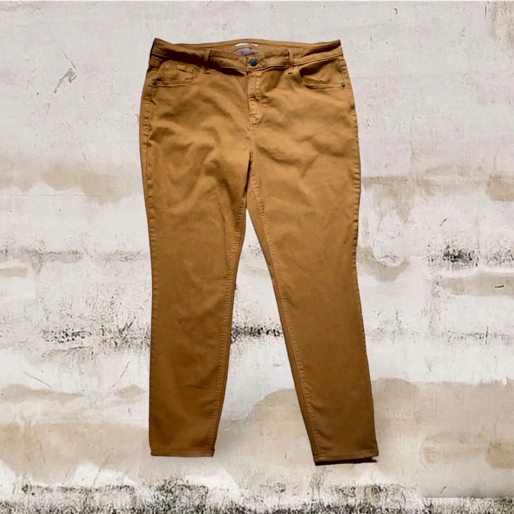 Old Navy Rockstar Super Skinny Jeans in mustard